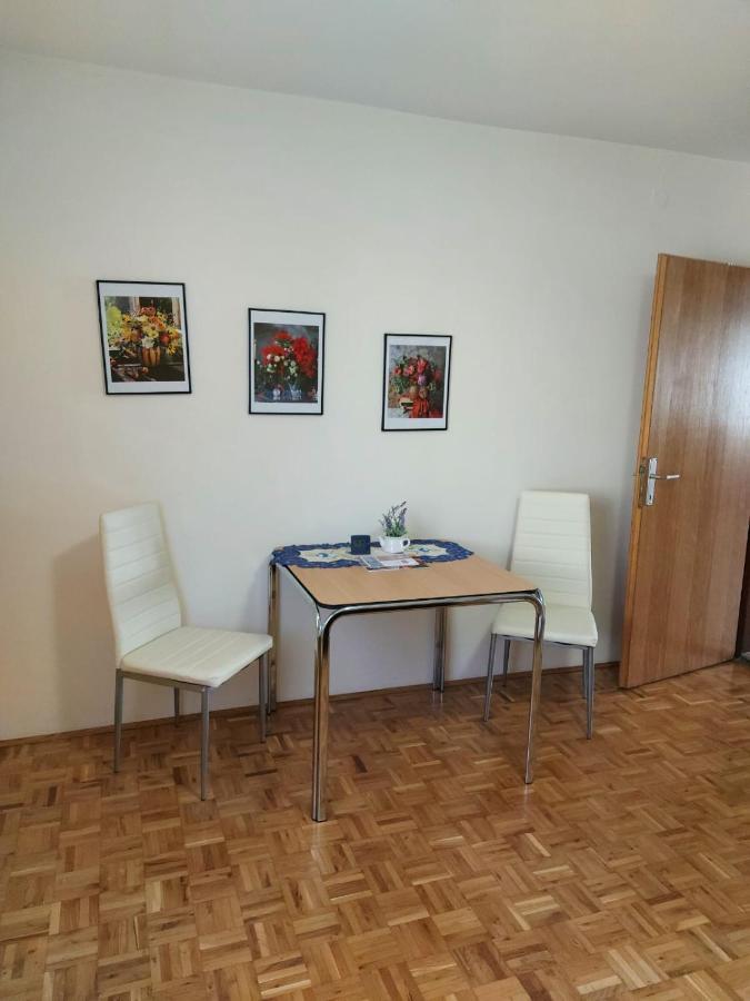Apartma Reich Apartment พทุย ภายนอก รูปภาพ